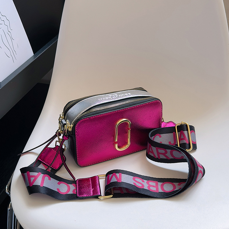 Cross-Border Bags2024 New Summer Texture Small Square Bag European and American Shoulder Bag Fashionable Wide Shoulder Strap Crossbody Camera Bag