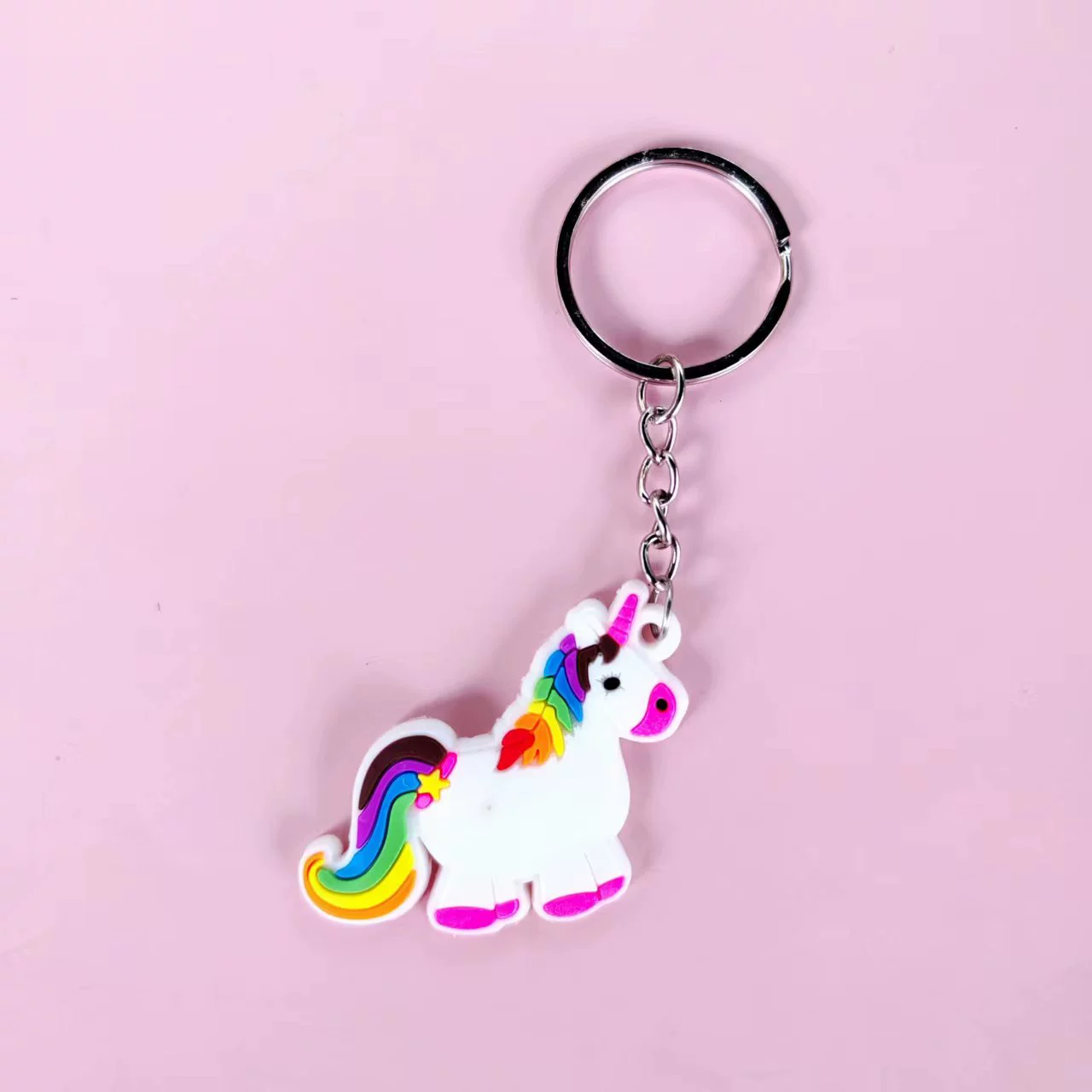 Брелок из ПВХ, радужная подвеска из мягкой резины, украшения, игрушка, новая коллекция, городской стиль, единорог, подарок на день рождения