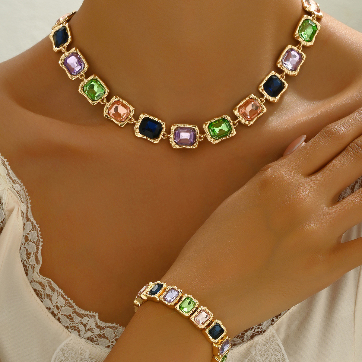 Elegant Glanzend Geometrisch Patroon Zinklegering  Kettingen Met Kralen Groothandel display picture 1