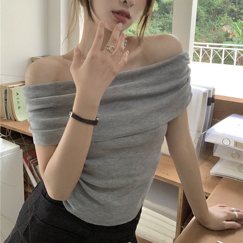 Gray One-Shoulder Short-Sleeve Knit Top for Women - Summer 2025, Fitted, Short Height, Versatile, Trendy