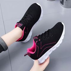Dropshipping new women's sports and casual shoes, soft soles, all black, work shoes, mother's shoes, lightweight kitchen shoes, cross-border