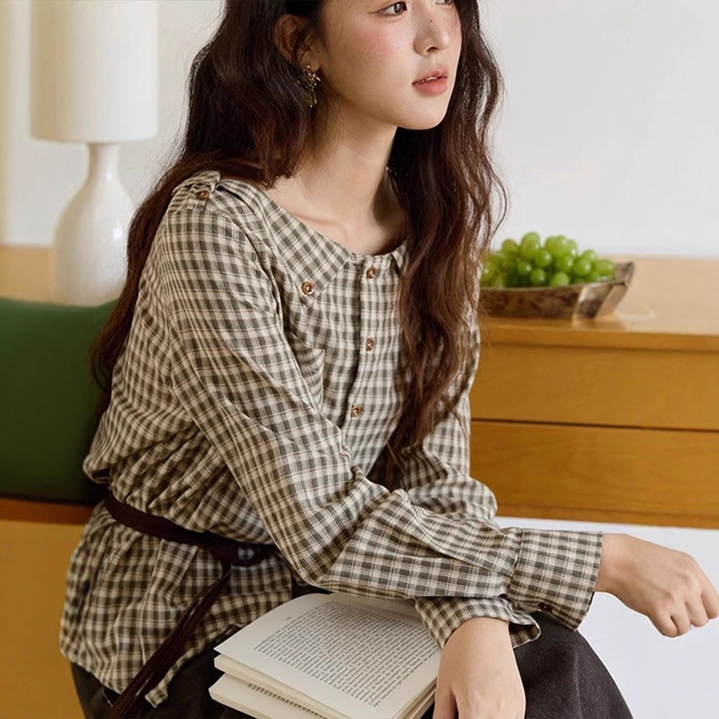 Women's Clothing from Gejia Mall, Same Style as 2025 Autumn Season, with Diagonal Pockets, Contrasting Color Buttons, Waist-Cinching Shirt, Green Plaid Boat Neck Shirt