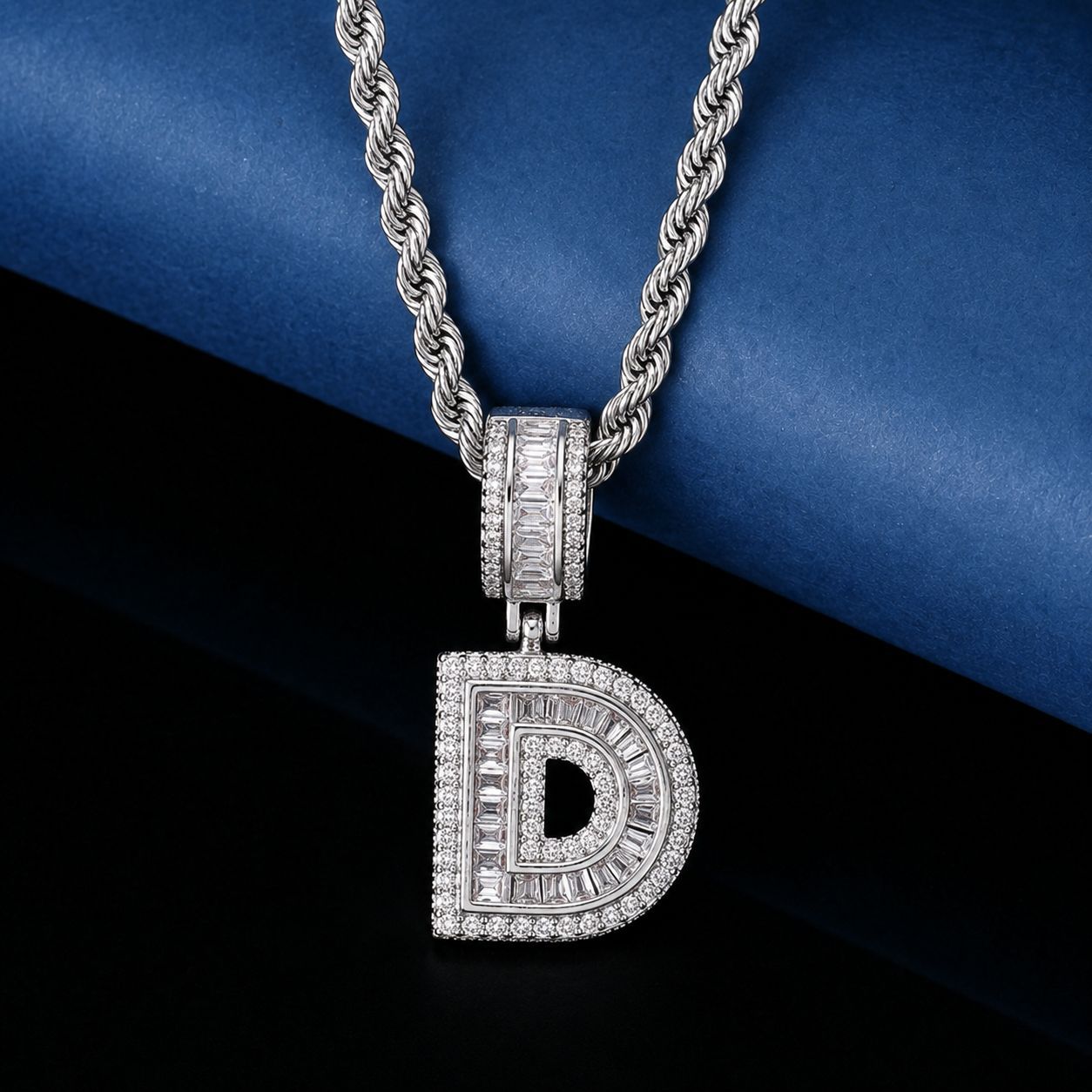 Colgante de letras de azúcar Europa y América Hip Hop transfronterizo bronce de zinc piedra tendencia personalidad 26 letras colgante collar inglés