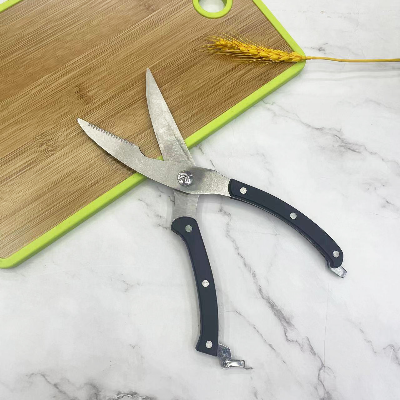 860a46afe2d5cf9b19c7891cb457a6