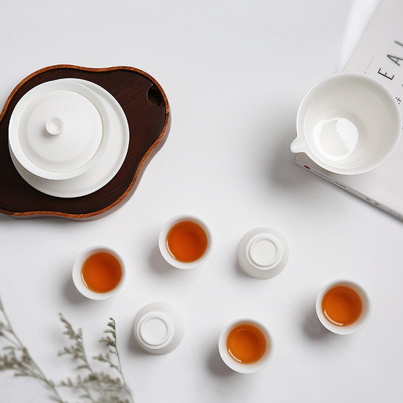 Luz de lujo Kung Fu porcelana blanca Dehua grasa de cabra de jade tetera taza de té cubierta tazón de alta calidad oficina en el hogar caja de regalo