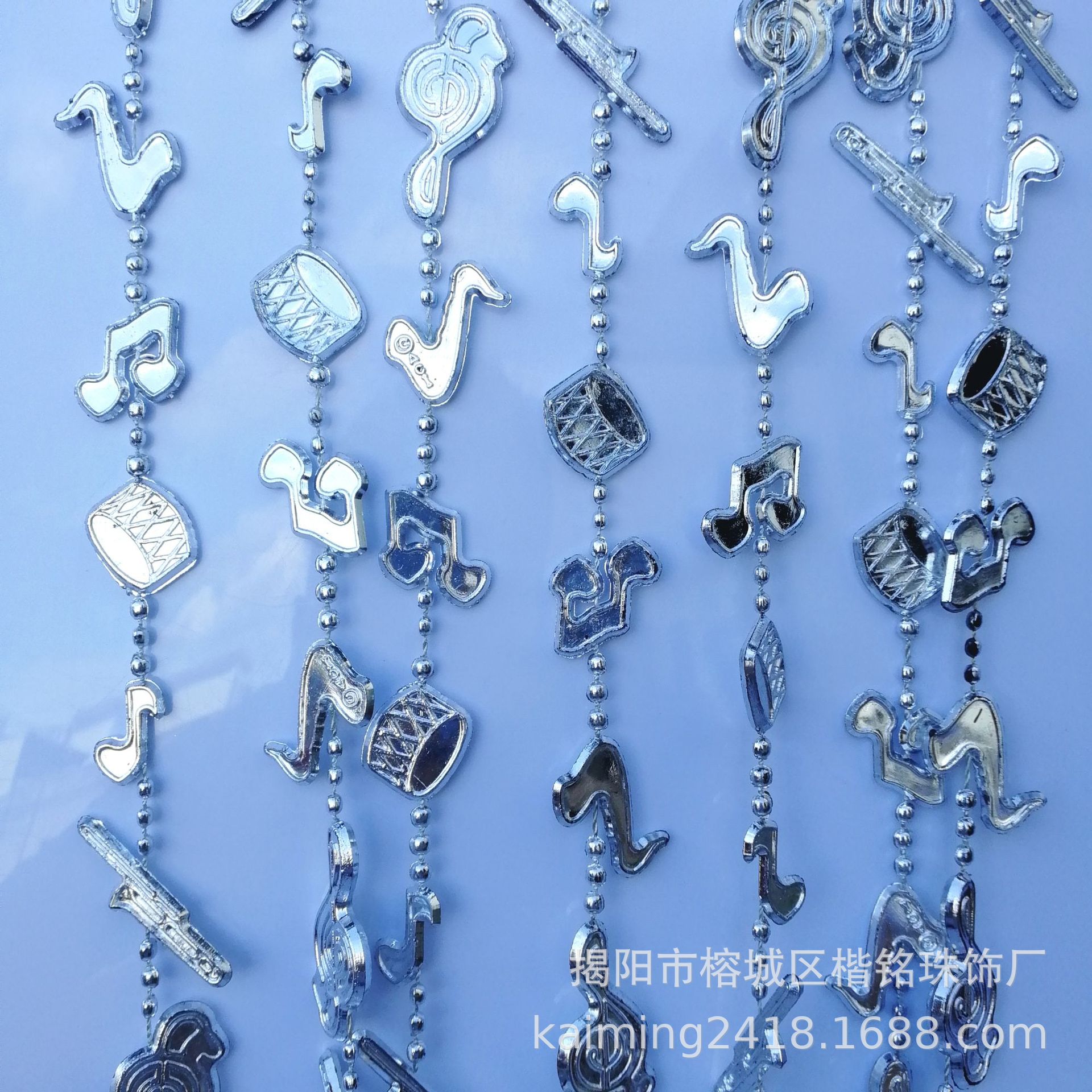 ����ֱ��ʥ����������� ʥ����װ��������� �ɶ�װ������