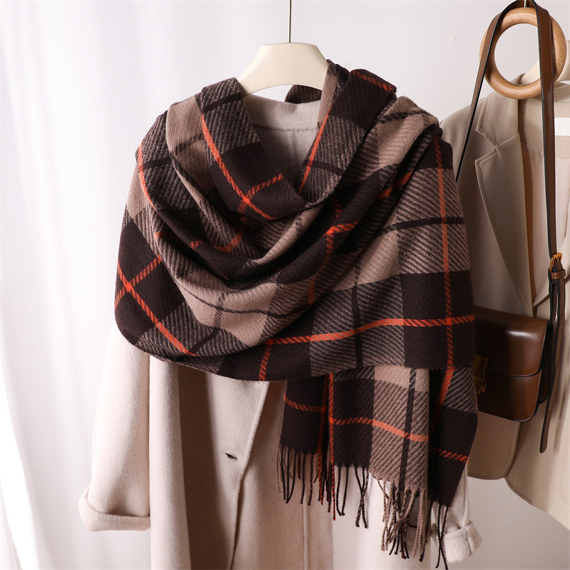 Women's Elegant Classic Style Color Block Polyester Printing Scarf display picture 10