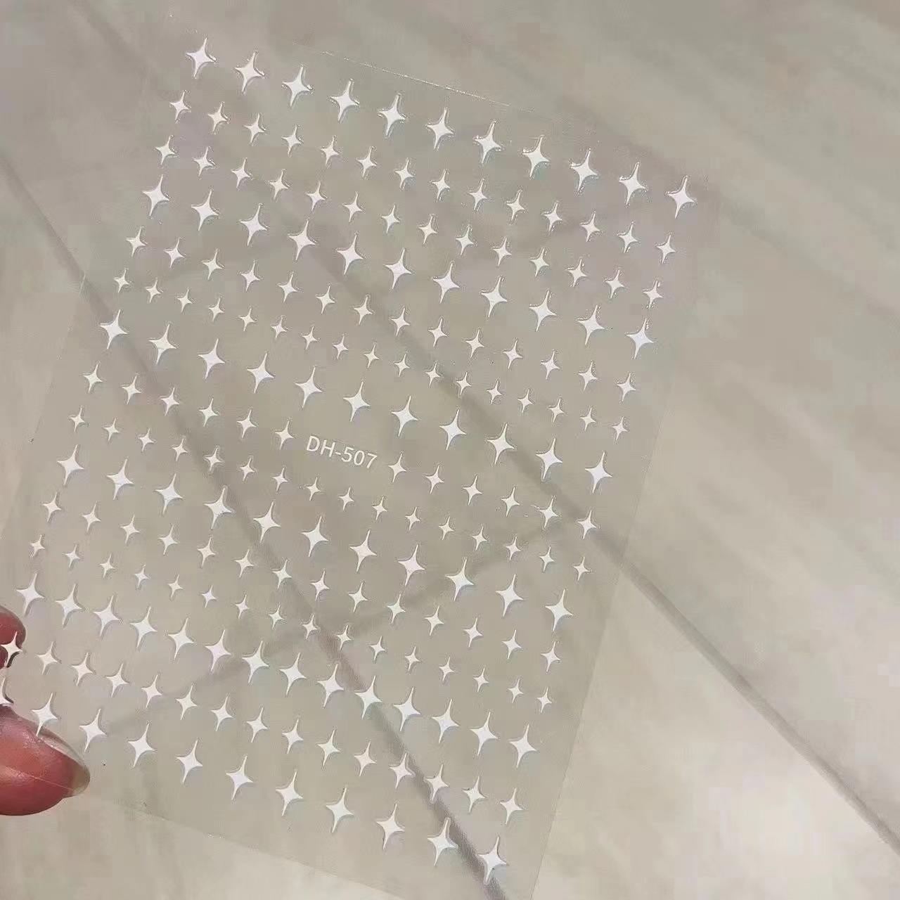 T222-little star-white