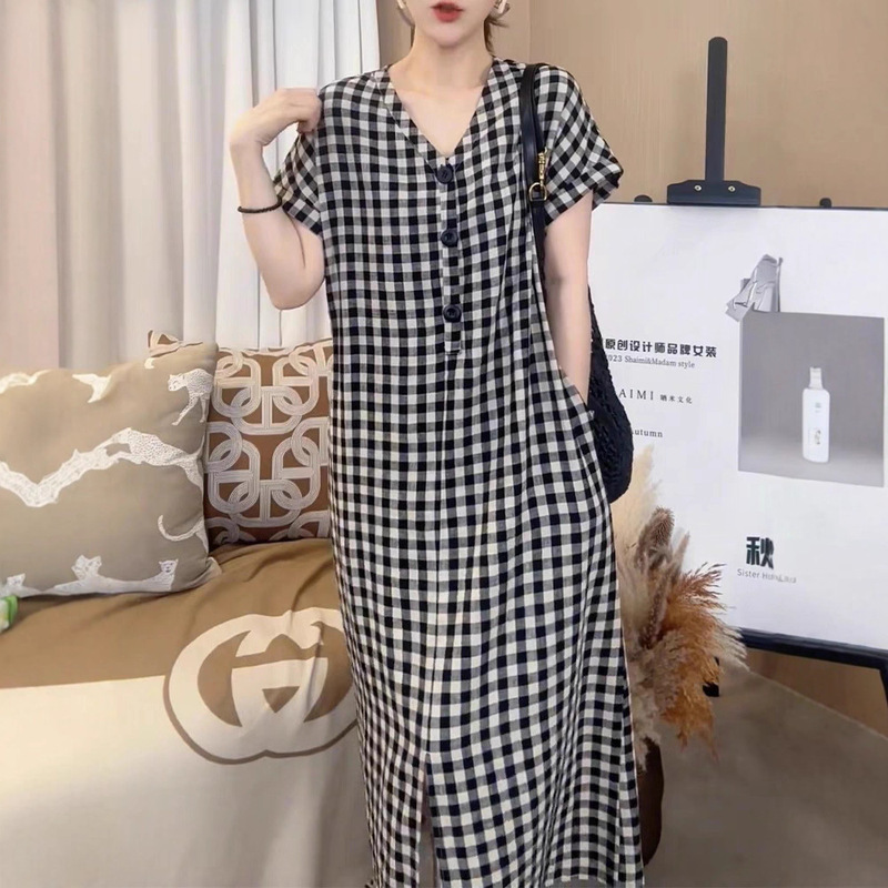 High-End Fashion Cotton and Linen Dress for Women 2026 Summer New V-Neck Classic Color-Woven Plaid Loose Slimming Long Dress High-End Fashion Cotton and Linen Dress for Women 2026 Summer New V-Neck Classic Color-Woven Plaid Loose Slimming Long Dress