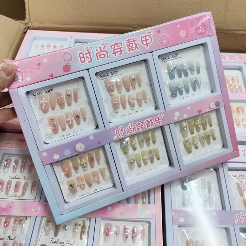 Uña de vestir impresión de ojo de gato manicure pegatinas de gel de goma de vestir estudiantes caricaturas lindas desmontables de vestir pony de uñas