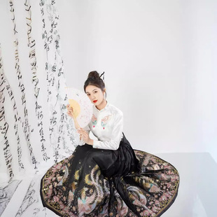 Real shot in stock woven gold makeup flower Hanfu maxi skirt new Chinese style famous ethnic style embroidered maxi skirt 4.5 m swing