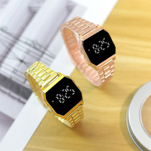 2023新款电镀壳钢带LED手表触控方形外贸时尚学生男女士电子手表