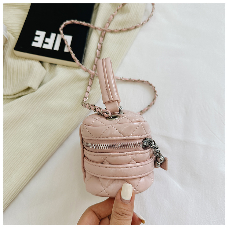 175g Weight Sewing Thread Fashion Element Zipper Closure Type Single Shoulder Strap Strap Type Shoulder Bag Bags Type Daily, Shopping Occasion pu Material Lingge Pattern All Seasons Season Girl'S Gender Basic Style Square Shape Girl'S Pu Lingge Basic Sewing Thread Square Zipper Shoulder Bag 19