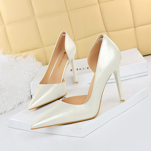 1363-2 han edition high heels for women's shoes with ultra fine glossy patent leather with shallow pointed mouth side ho