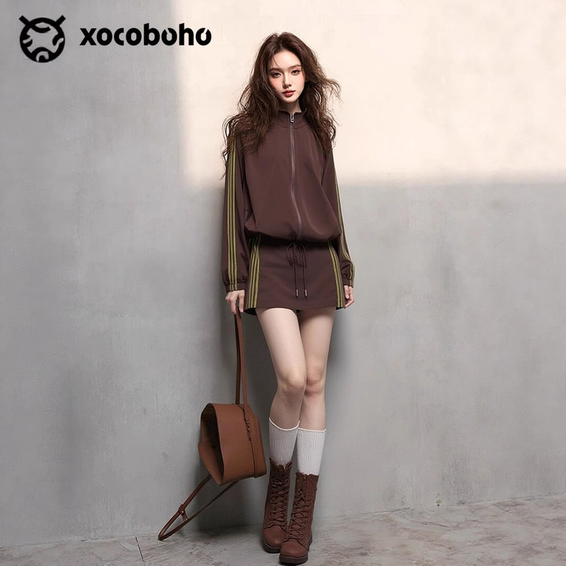 In Stock 2026 Summer Full Set of Trendy and Versatile Casual Sports Style Outfits, Sweatshirt and Skirt Set for Women