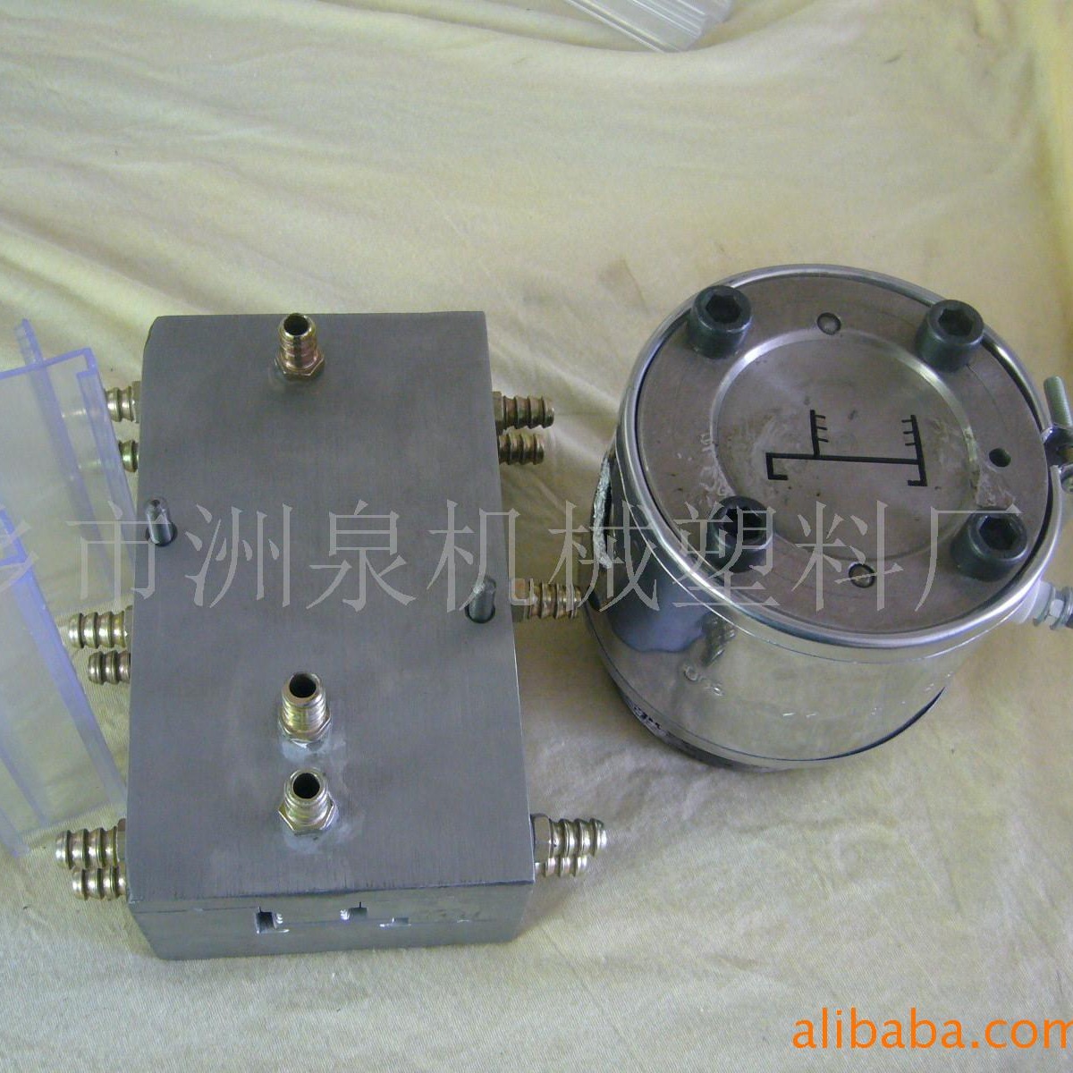 供应 挤出 挤塑 软硬共挤 标签夹 异型材 模具 PVC挤出模具