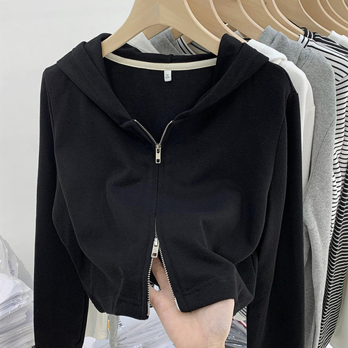 Plus-size women's hidden belly long-sleeved hooded base shirt for 2025 spring and autumn, vintage and slimming short-sleeved top