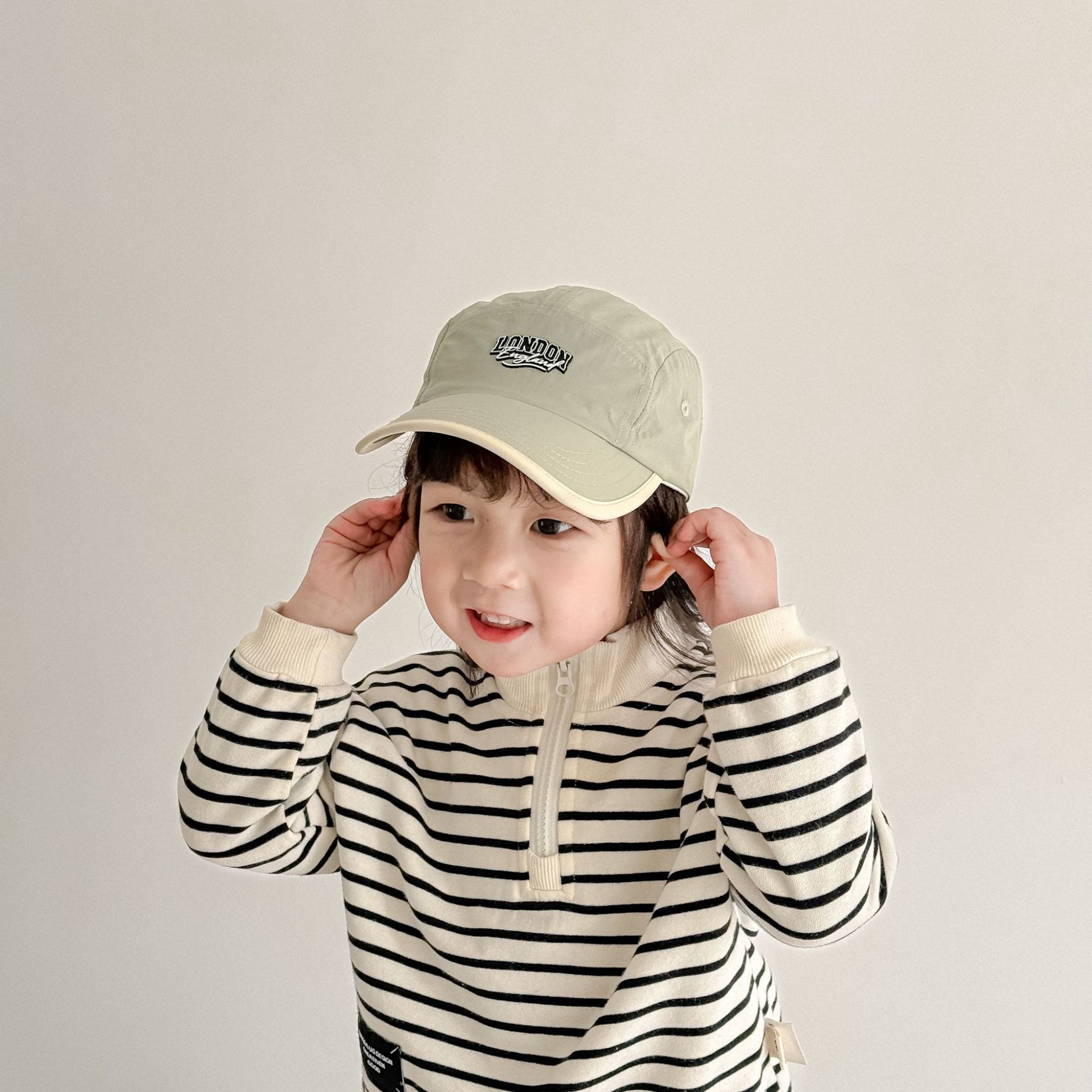 Kids Casual Sun Hat UPF 50+ 2026 Quick-Dry Summer Sunshade Children's Duckbill Cap With Embroidered Letters, New Sun Protection Hat For Boys And_voghion.com