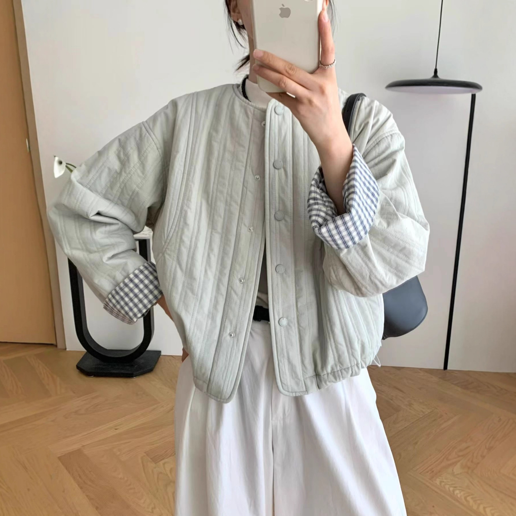 韩系简约休闲百搭圆领加厚外套女宽松压褶休闲百搭上衣秋冬棉服