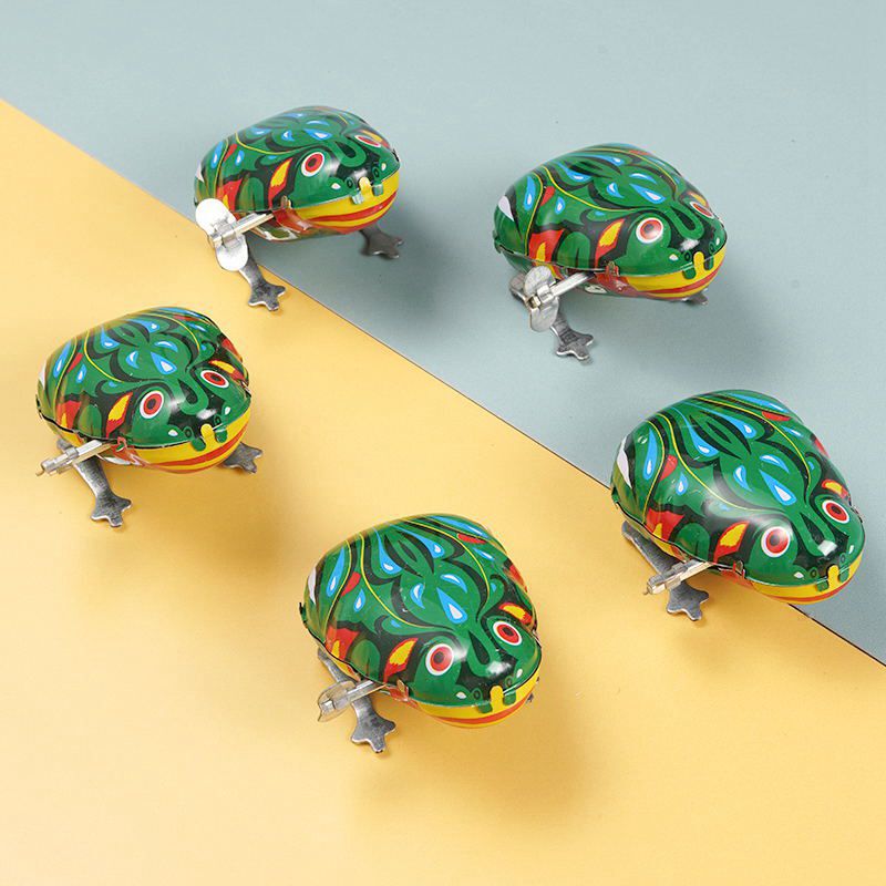 Chain winding iron frog 80 after 90 nostalgic small frog children's toy jumping frog jumping frog wholesale