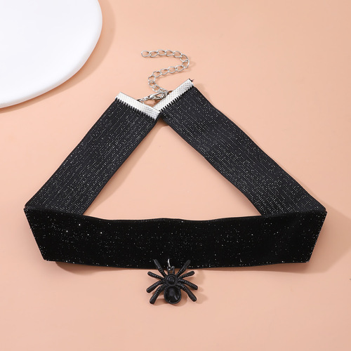 Velvet Necklace Gothic Lolita Choker Neck Chain Collar European and American Style Lace Vintage Jewelry for Women