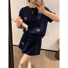 ���ĕr�����e�\�����bһ����Ů�b����С������+�ƽ�����ȹ�ɼ���