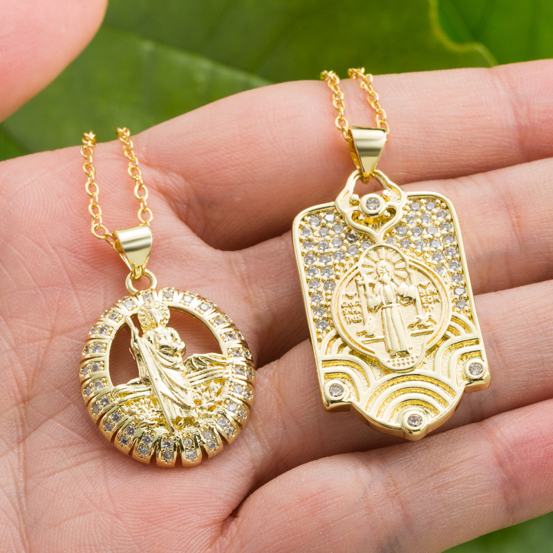 Copper 18K Gold-plated Micro Inlaid Zircon Priest Pendant Necklace