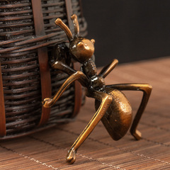 Small incense burner with line incense holder, antique copper-style sandalwood incense stand, portable ant sculpture decorative line incense holder