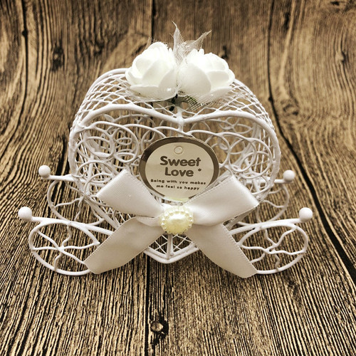 European hot selling wedding candy box creative wedding supplies wedding candy box candy box companion gift box wedding gift