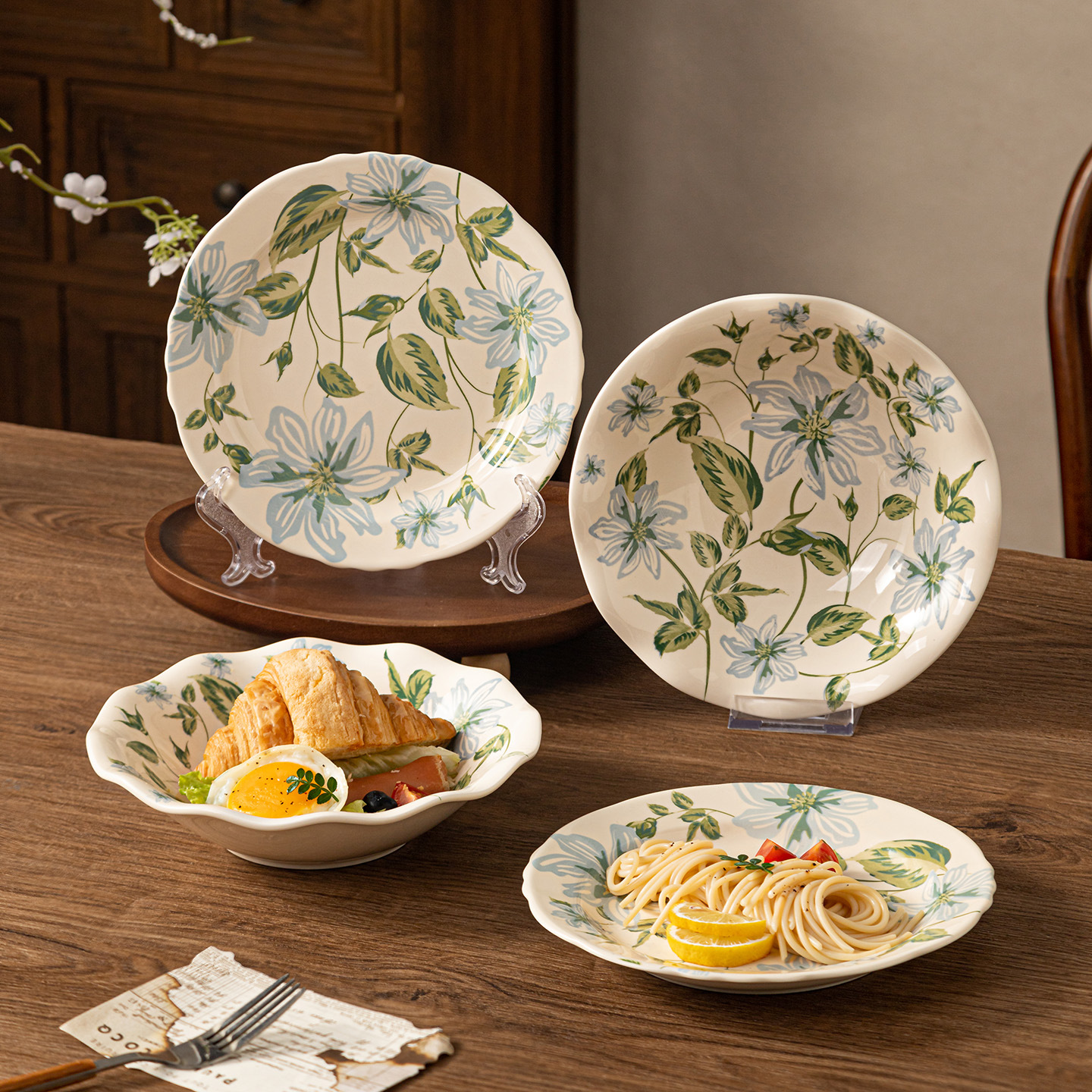 [Cross-Border] Plato de cerámica azul azul con recuerdos de alto valor de cara, conjunto de platos de color esmaltados, platos de platos, platos de platos, platos de pescado image 1