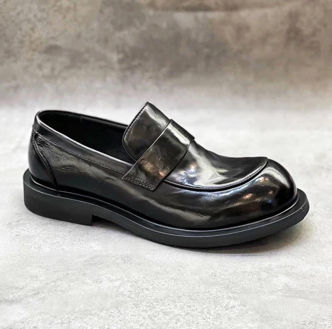 European High-End Large-Toe Loafers for Men, Business Genuine Leather, British Round-Toe Black Thick-Soled Slip-On Leather Shoes