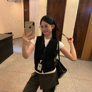 �nϵ��ɫë��ᘿ��R�ױ���Ů�ļ��B���⴩���Ǹ��@��������������