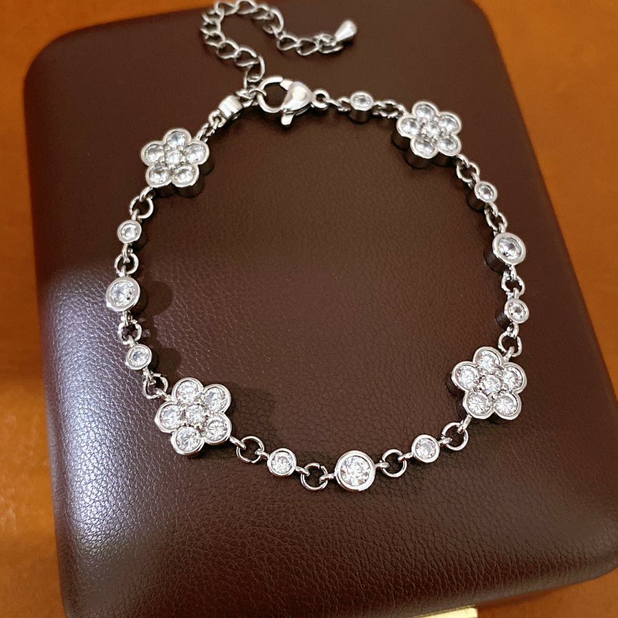 Pulsera de flores redondas de piedra de silicio ligera de lujo nicho pulsera de alta sensación temperamento simple joyas de moda al por mayor image 7