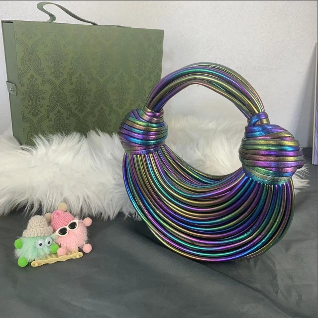 화려한 파란색과 보라색