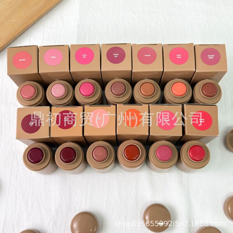 New Foreign Trade Product Hailey Bieber's Same Style Blush and Lip Stick, Dual-Use Blush Stick, Piggy Teacup Sprinkle New Foreign Trade Product Hailey Bieber's Same Style Blush and Lip Stick, Dual-Use Blush Stick, Piggy Teacup Sprinkle