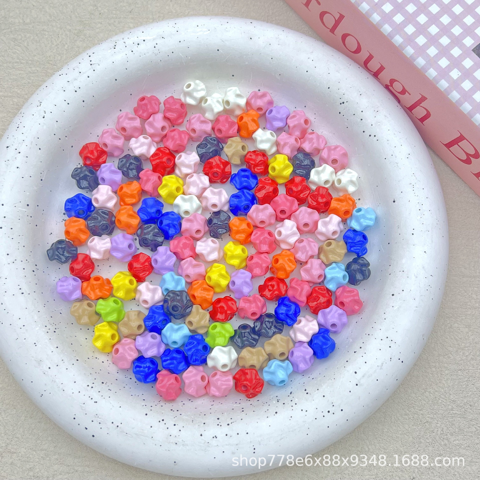 Mixed color/small special shape