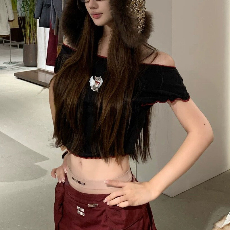 Original Series【Cat and Dog Club】Multi-Way Neckline Design, Color-Blocking Short-Sleeve Vest Original Series【Cat and Dog Club】Multi-Way Neckline Design, Color-Blocking Short-Sleeve Vest