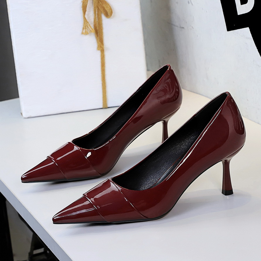 9577-2 European And American Style Banquet Fashion High-heeled For Women, Pointed Toe, Shallow Cut, High-end Patent_vogvips.com