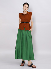 ���͹��������o���R��+�p�嶵��ɫ����ȹ���b ���մ���һ����Ů