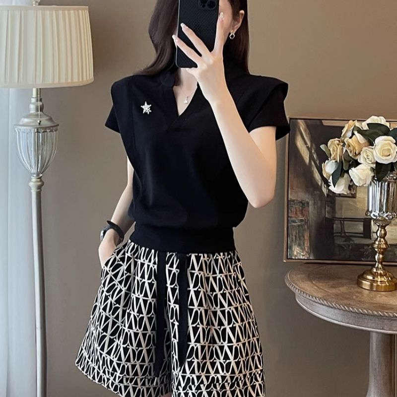 Plus Size 42.5-150kg European Style Trendy Women's Summer High-Waisted Loose Shorts for a Slimming Look Plus Size 42.5-150kg European Style Trendy Women's Summer High-Waisted Loose Shorts for a Slimming Look