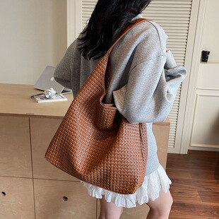 �羳�͹��ֹ��������ذ�2025�¿������ͨ�چμ�����e��Ҹ��
