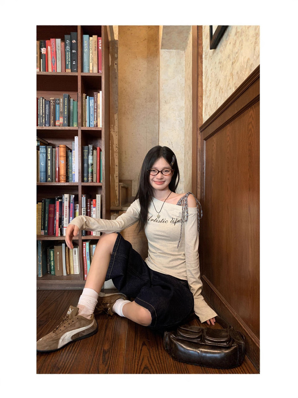 【工厂现货】花灰斜肩格子绑带内搭t恤女秋季字母印花长袖上衣|undefined