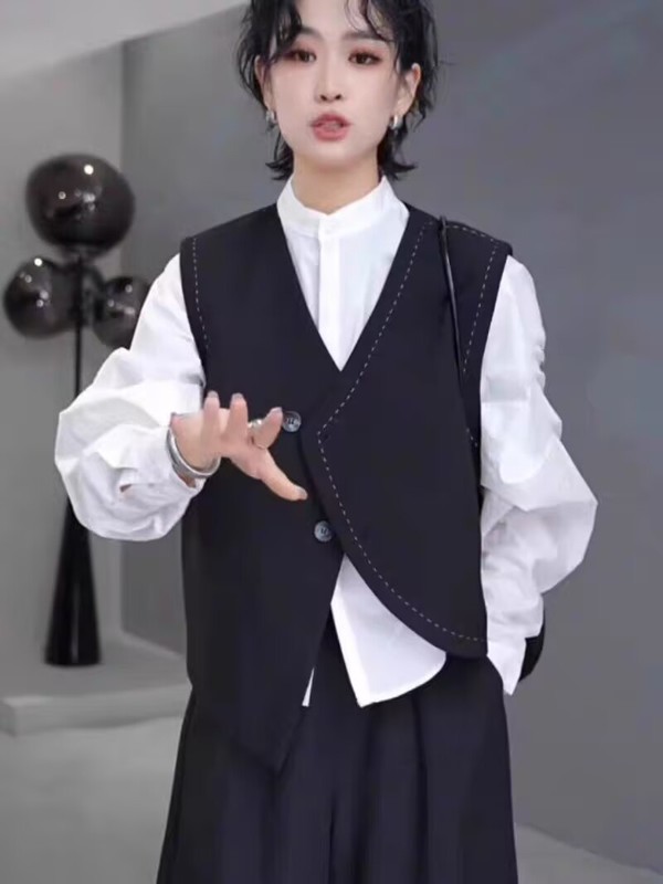 不规则V领西装马甲背心女款2025春秋设计感洋气叠穿无袖坎肩上衣|undefined