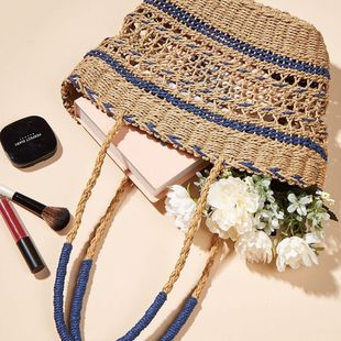 ���Q�¿��U�վ����r��Ů��ײɫ���K�ݾ�������ɳ���ȼ�����Ůʿ��