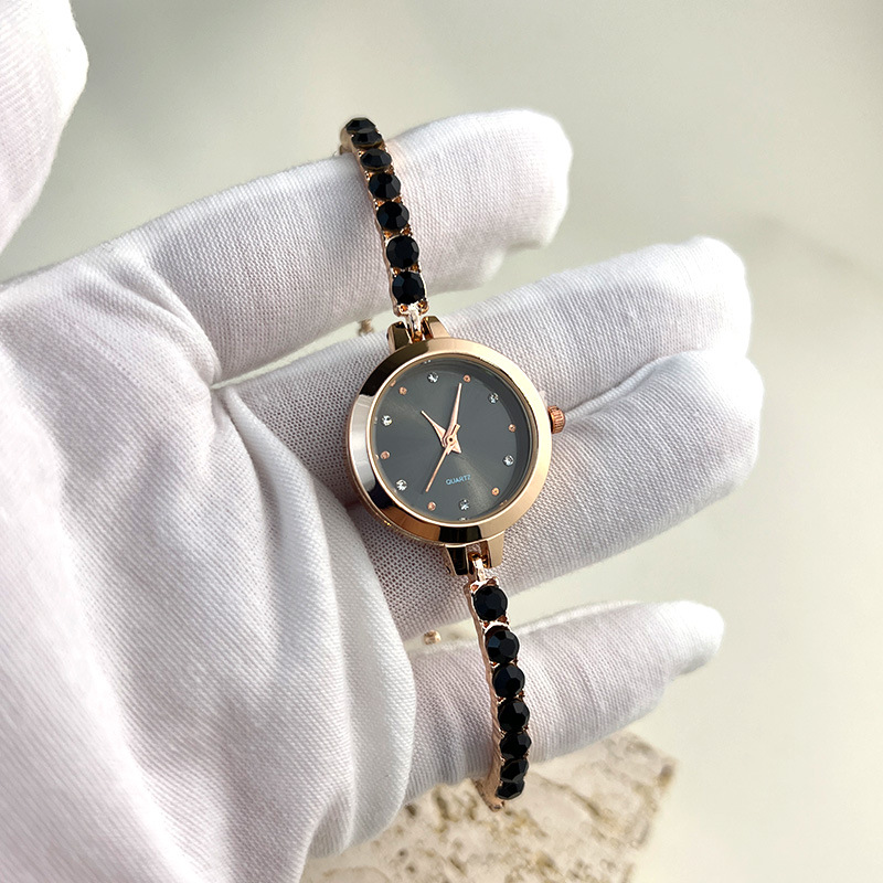 Women's Quartz Watch Colorful Diamonds Bracelet Style Elegant_voghion.com