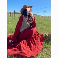 红色套装裙女秋季新款川西云南新疆旅游穿搭马甲连衣裙长裙预售