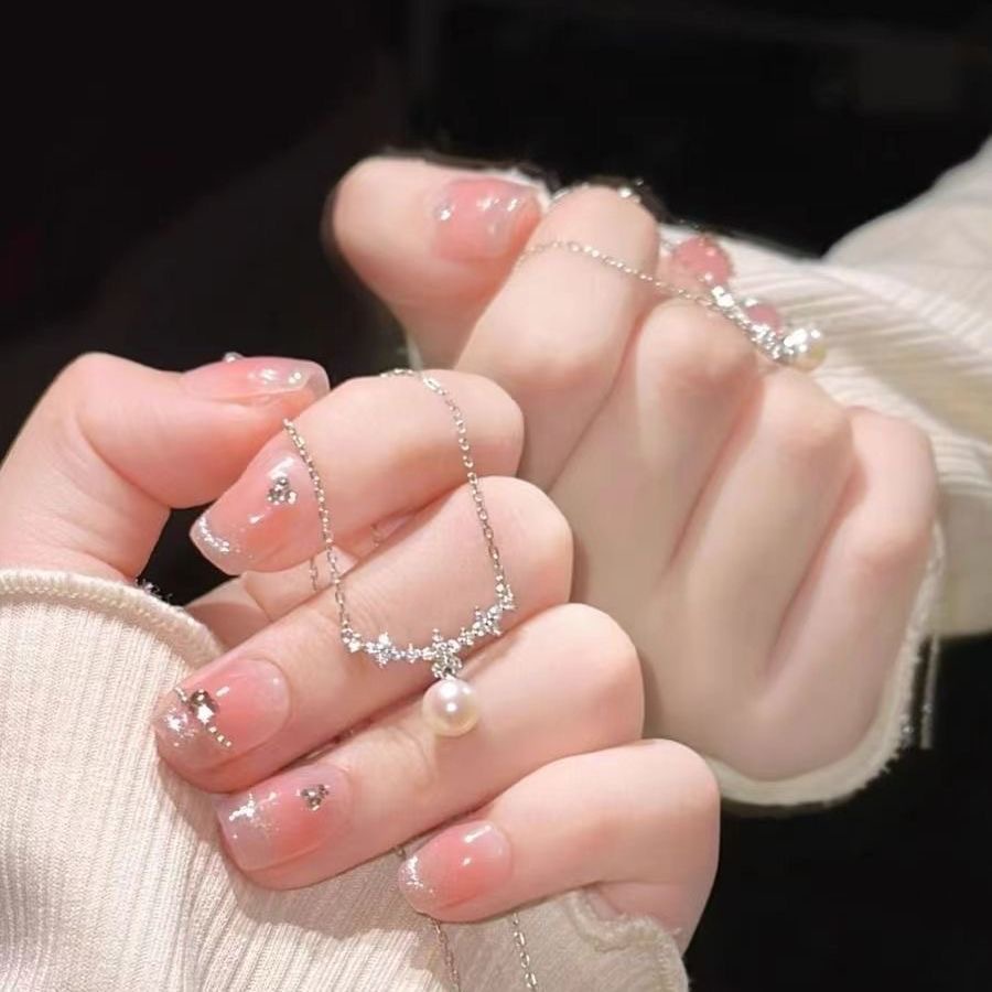 French Flower Branch Zircon Pearl Necklace for Women 2024 New Fashion Accessible Luxury High-End Design Cherry Blossom Pendant Necklace