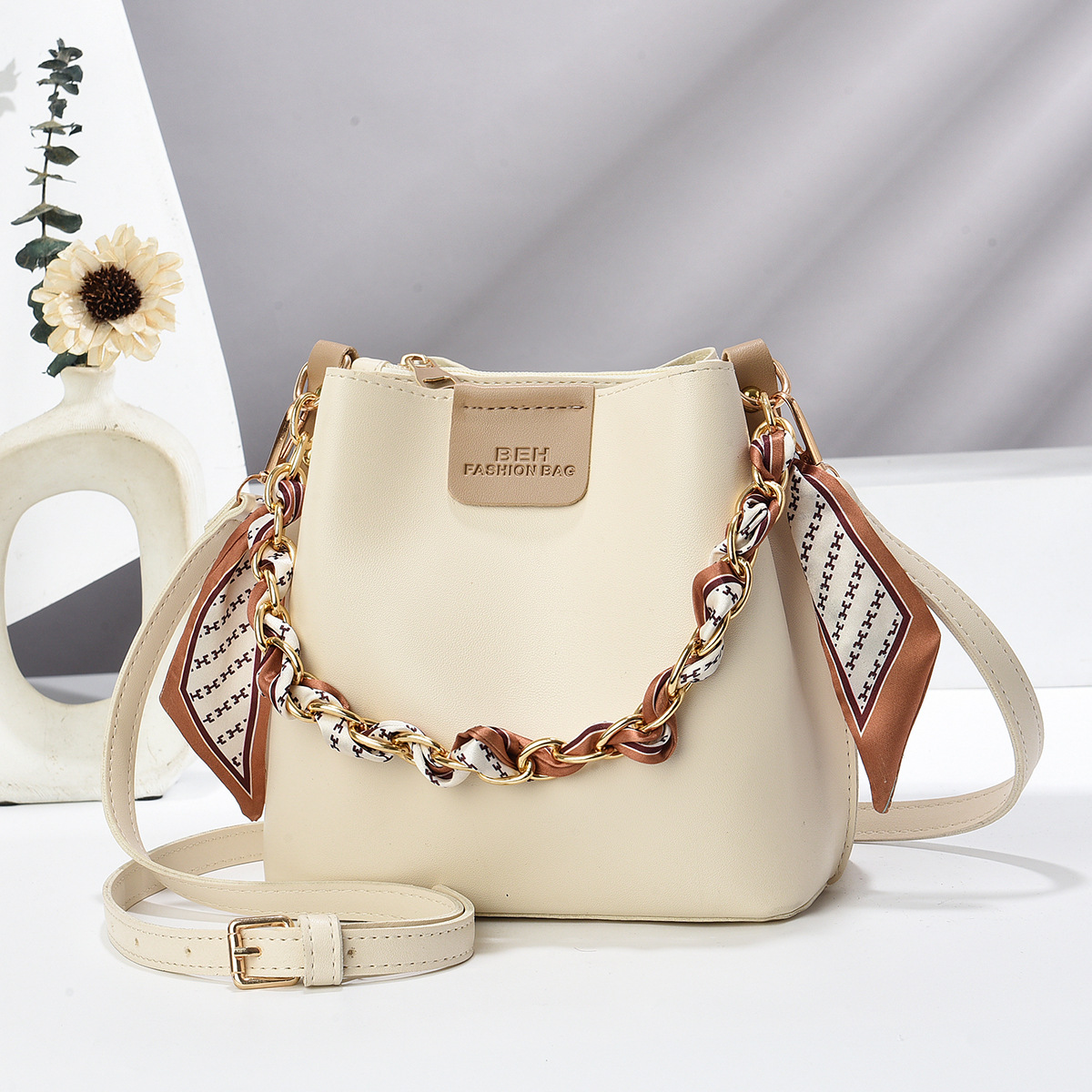 Bolsa de cubo, bolsos de mujer, bolsos de moda, bolsos de nicho, bolsos de cadena, bolsos de taizhou