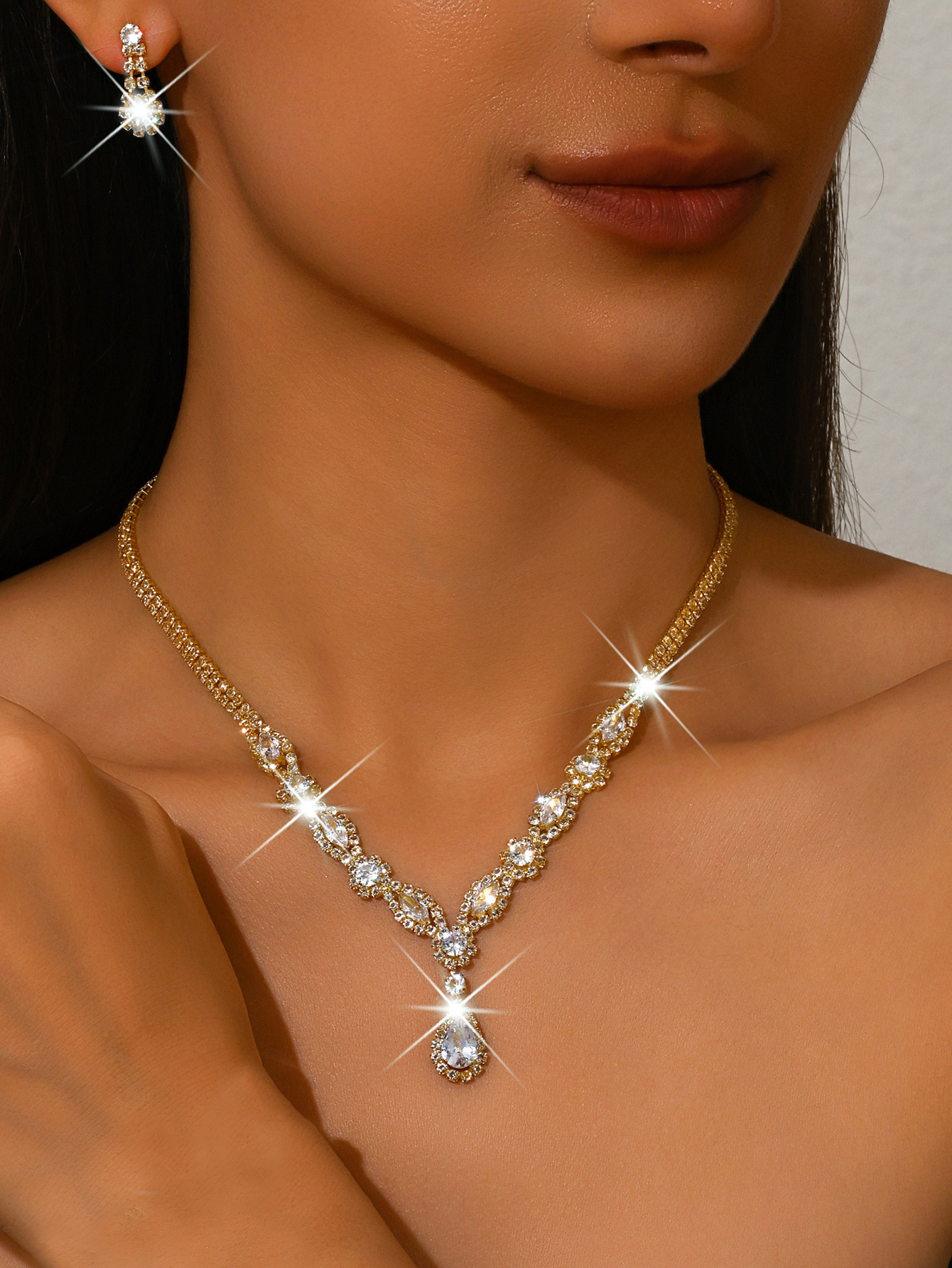 Joyería europea y americana al por mayor suministro transfronterizo circón joyería nupcial pendientes pulsera collar conjunto