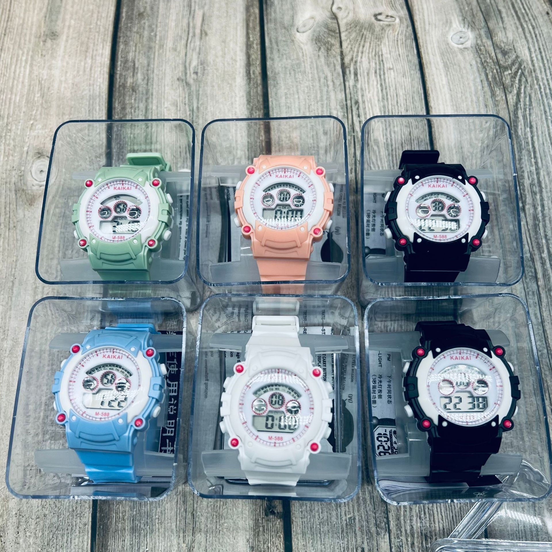 Reloj de cuarzo nuevo reloj electrónico LED coreano simple reloj de estudiante caja de plástico transparente reloj gran cantidad Congyo